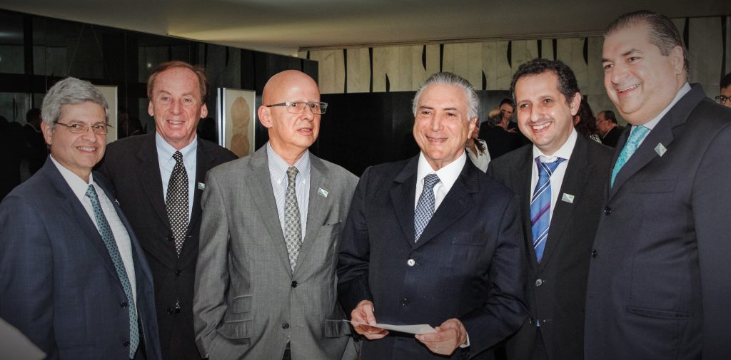 Entidades de TIC participam de reunião com Michel Temer