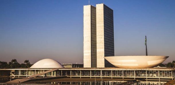 Comissão aprova alteração que facilita certificação digital para empresas, órgãos públicos e incapazes