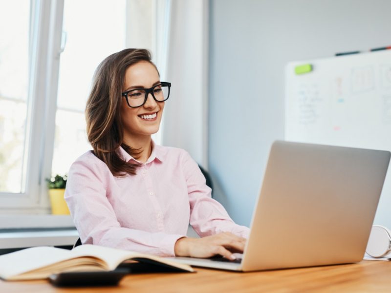 Certificado Digital auxilia empresas e colaboradores a manterem a produtividade no trabalho Home office – Ouça certificado-digital-home-office