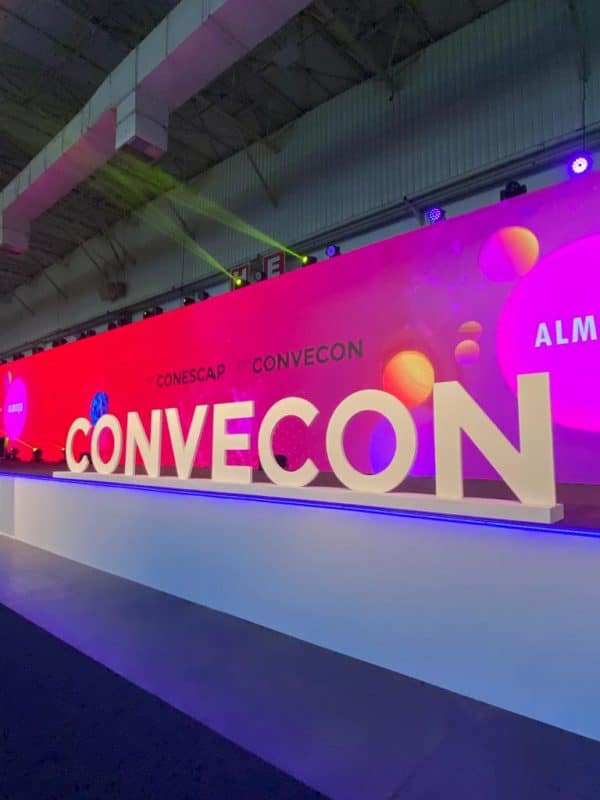 Evento de Contabilidade apresenta inovações como Cofre Digital, da Dinamo Networks, e Plataforma de Cibersegurança da IOB