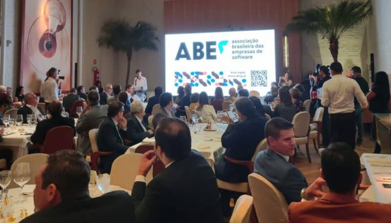 ABES apresenta prévia das tendências para o mercado brasileiro de software em 2022