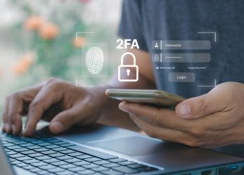 Uso de autenticação multifator (MFA) quase dobra desde 2020, segundo novo relatório de tendências de login seguro da Okta