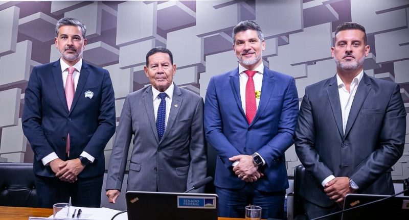 Presidente da ANCD destaca segurança da ICP-Brasil em audiência pública no Senado