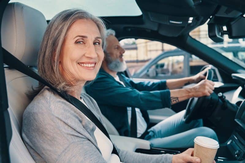 Credencial de estacionamento para idosos e PCDs agora é digital!