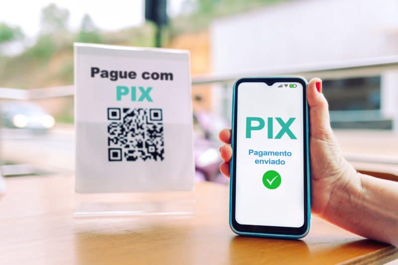 Pix foi o meio de pagamento mais usado no Brasil em 2024