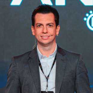 Eduardo Lopes, CEO da Redbelt.