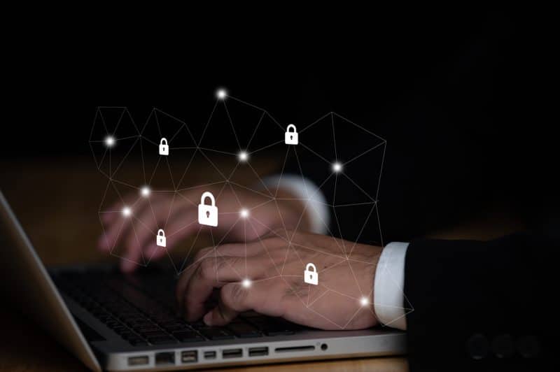 Insider Threat: Por que sua empresa precisa de um programa de prevenção urgente! A sua empresa precisa de um programa de prevenção urgente!