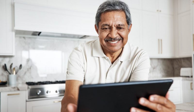 Autenticação digital é exigida para contratação de empréstimos consignados por aposentados e pensionistas do INS