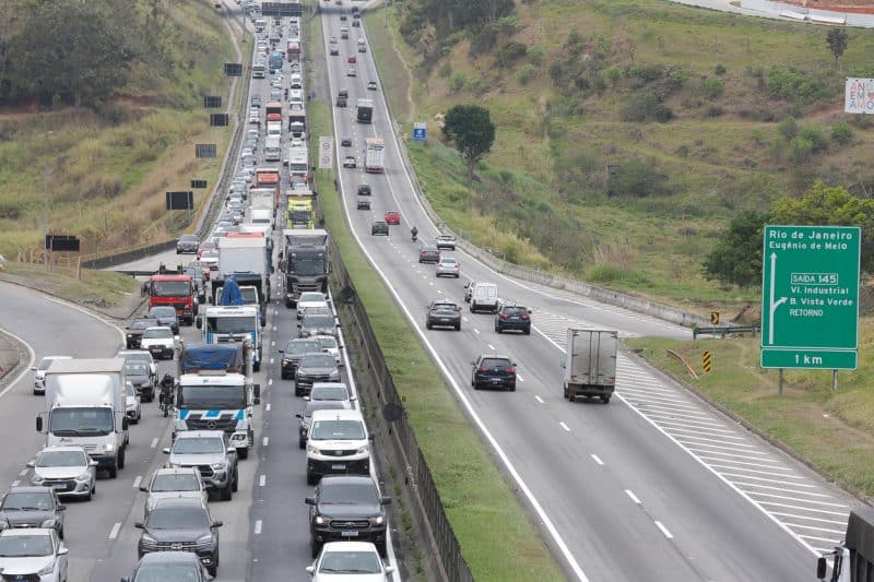 Cobrança automática de pedágios: inovação, fraudes digitais e como proteger os motoristas