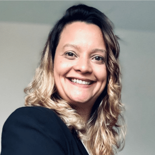 Hellen Fernandes, Gerente de Linhas Financeiras da Zurich Seguros -  Zurich mapeia avanço da gestão de riscos cibernéticos no Brasil