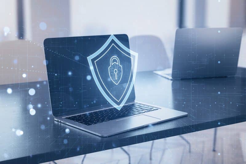 Chaves em mãos erradas: Lições do maior ataque hacker ao sistema financeiro Chaves em mãos erradas