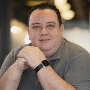 Anderson Vitorino, Diretor de Operações da InBot - Inovabra traz soluções de atendimento com IA 