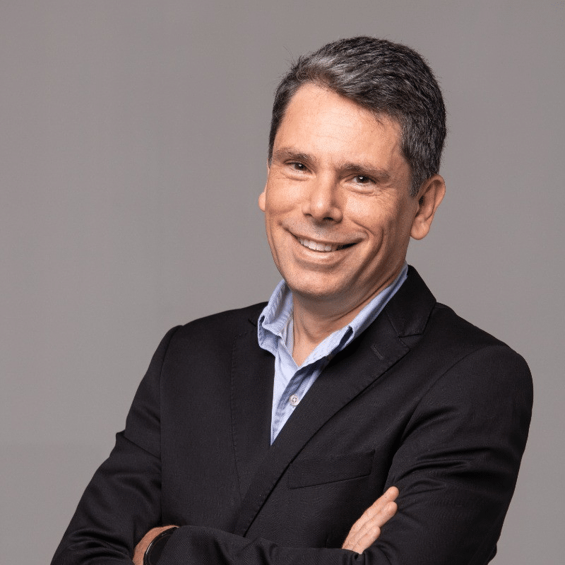 André Fernandes, diretor de Pré-vendas da NiCE - Segurança em CX: como IA pode proteger e não ameaçar