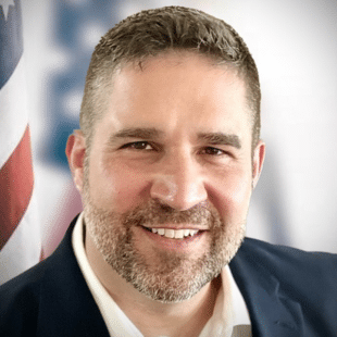 Carl Manion, Vice-Presidente Administrativo do Gartner - Gartner aponta soluções para o futuro da cibersegurança