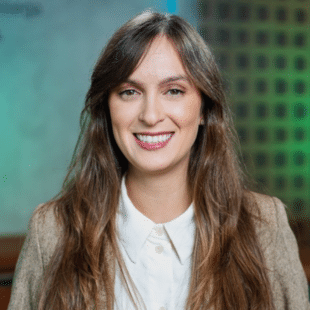 Marina Marinho, Doutora em Direito pela UFMG - JusBrasil ressalta a performance do JusIA