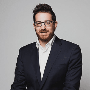 Adam Meyers, Chefe de Operações Contra Adversários da CrowdStrike - CrowdStrike revela que prompts de IA geram código inseguro 