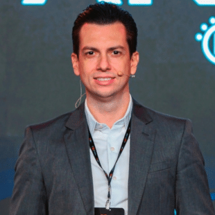  Eduardo Lopes, CEO da Redbelt Security - Redbelt Security aponta que Brasil registra até 180 páginas falsas 