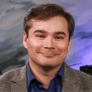 Kjell Carlsson, Vice-Presidente Analista do Gartner - Gartner revela avaliações regulares de sistemas de IA 