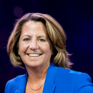 Lisa Monaco, Presidente de Global Affairs da Microsoft - Microsoft e SENAI-SP proporcionam formação em cibersegurança