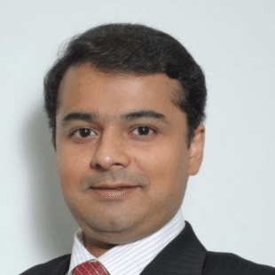 Nikhil Gokhale, Diretor de Pesquisa & Propriedades Digitais, IBS Intelligence - Topaz e Nuevo Banco del Chaco são reconhecidos em premiação