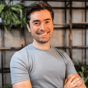 Renan Conde, CEO Brasil da Factorial - A Inteligência Artificial pode organizar o mês mais caótico do ano