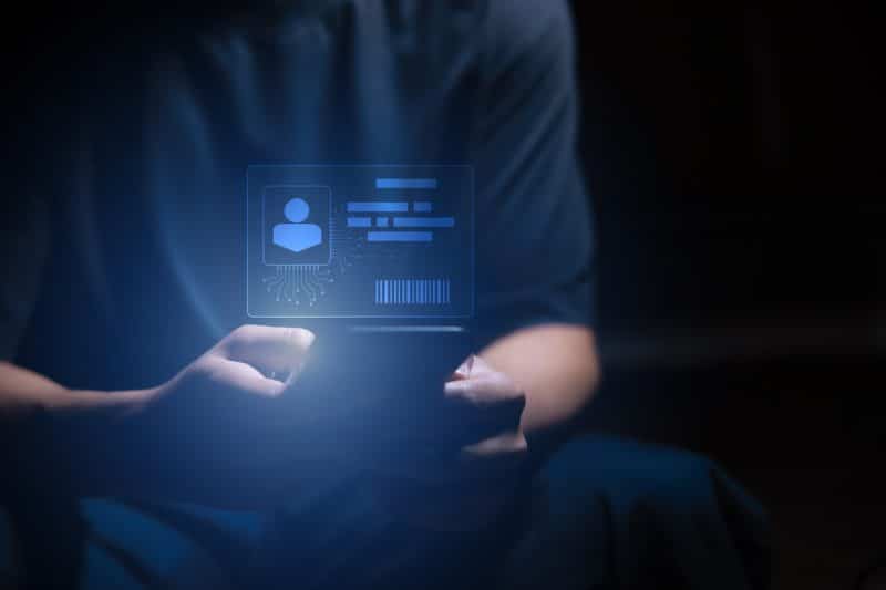 Enquanto o mundo ainda busca desesperadamente por uma ID Reutilizável o Brasil tem essa solução há mais de 25 anos. Por Ney Pinheiro.