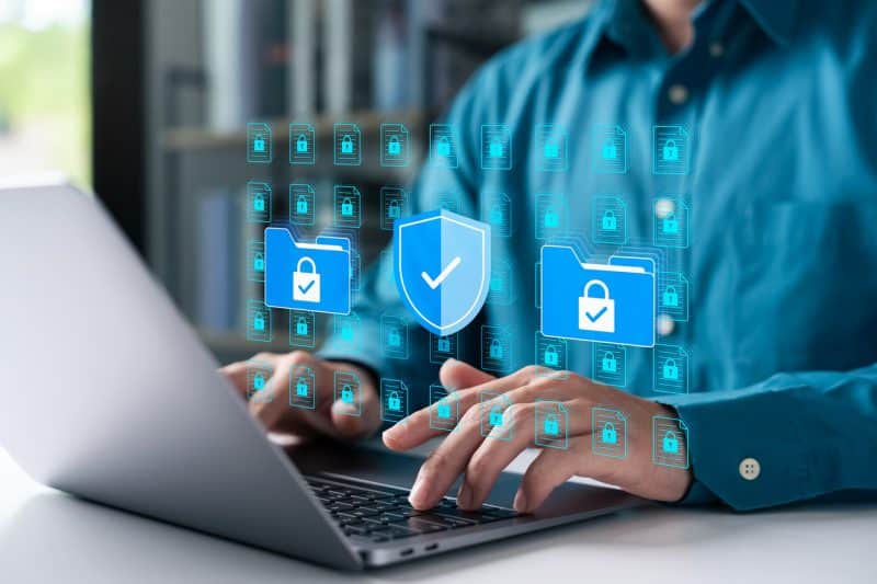 Proteção de dados virou questão estratégica para a sobrevivência dos negócios, apontam especialistas A proteção de dados virou questão estratégica para os negócios