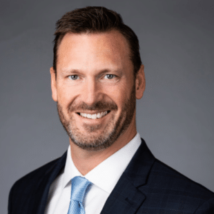 Ryan Jarvis, Vice-Presidente da Unidade de Negócios de Serviços Globais da Vertiv - Vertiv Anuncia Serviço de Manutenção Preditiva Alimentado por IA 