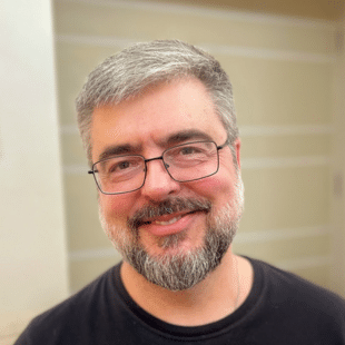 Denis Furtado, Diretor da Smart Solutions - Indústria farmacêutica brasileira enfrenta batalha na Dark Web