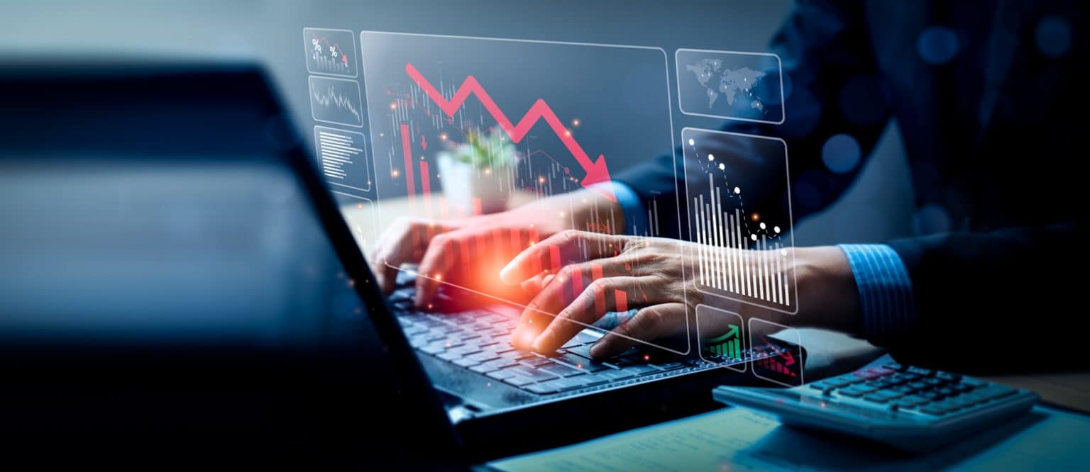 Deixar licenças vencidas “para economizar” pode virar prejuízo milionário para empresas Deixar licenças vencidas “para economizar” pode virar prejuízo