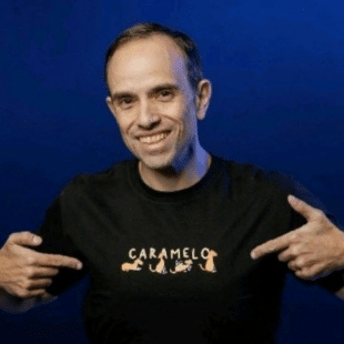 Eloi Assis, Diretor Executivo de Varejo da TOTVS - Inside Fashion Business destaca IA, serviços e eficiência 