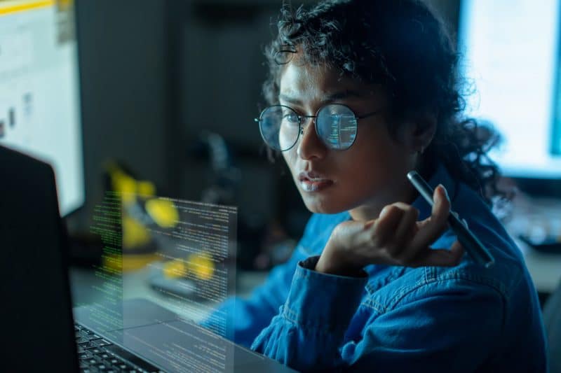 Dia do Trabalhador: IA avança e surge como solução