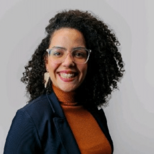 Sarah Bria de Camargo, Advogada do Escritório Rubens Naves Santos Jr. Amorim Advogados -  Prefeitura de SP abre chamamento para cidades inteligentes