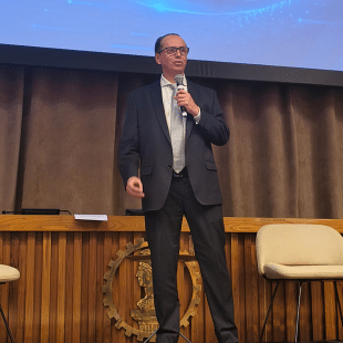 Márcio Nunes, Diretor-presidente da ANCD - AR Eletrônica, IA e reforma tributária marcam debates no 7º Encontr[AR]