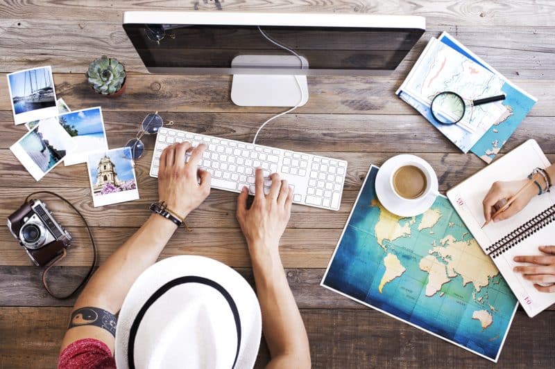 Brasileiros adotam IA no planejamento de viagens