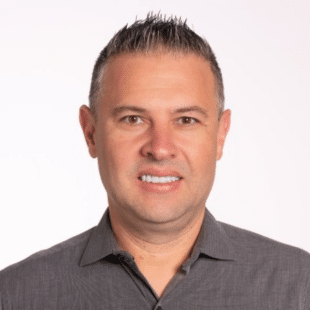 Edgar Garcia, Vice-Presidente da UiPath para a América Latina - IA agêntica ganha escala no varejo e na indústria de manufatura