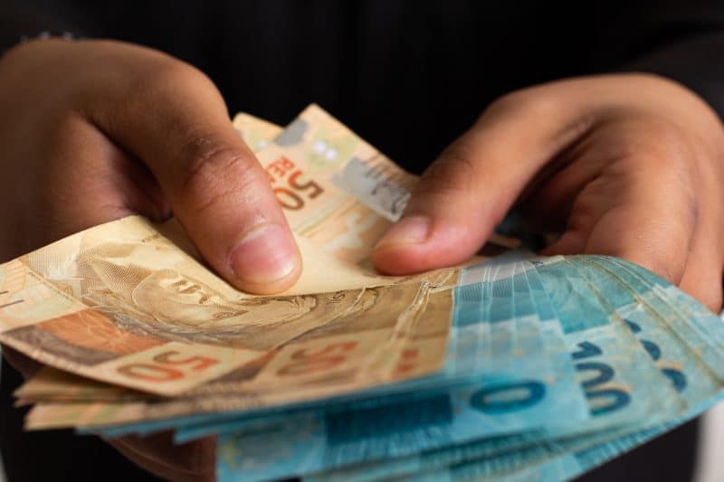 PAGAMENTO EM DINHEIRO FÍSICO EM ESPÉCIE