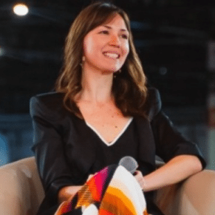 Renata Decoussau, Diretora de Marketing para a Adobe na América Latina - Adobe lança integração do Acrobat com WhatsApp no Brasil