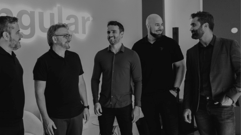 Syngular se torna líder no mercado de certificação digital e declara que rede de parceiros é sua maior força Syngular se torna líder no mercado de certificação digital