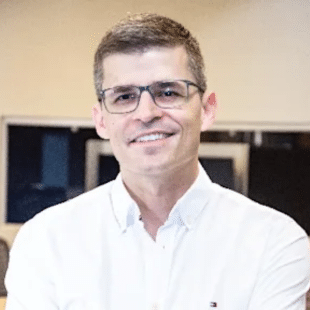 Diego Marconatto, Professor e Pesquisador da Fundação Dom Cabral e um dos Curadores do Evento - Fundação Dom Cabral debate decisões em cenário de incerteza