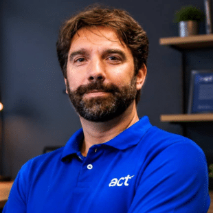 Frédéric Martineau, Sócio e CTO da Act Digital - Inteligência Artificial transforma relação entre clientes e bancos