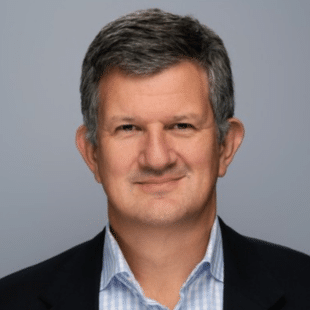 Steve Hasker, CEO da Thomson Reuters - Thomson Reuters lança IA própria para áreas jurídica e tributária