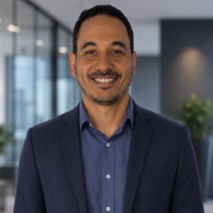 Vitor Genaro, Head de Vendas Cloud da Ábaco Consulting - ID Talk | Vitor Genaro explica sobre agentes de IA e governança