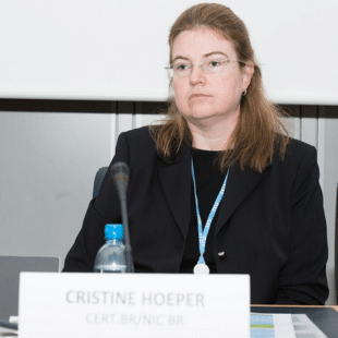 Cristine Hoepers, Gerente do CERT.br - CERT.br alerta sobre riscos da IA e orienta para uso seguro