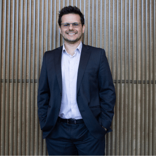 Dr. Osvaldo Landi, Gerente de Inovação na Fundação Integrada de Diagnóstico, Pesquisa, Educação e Inovação em Saúde (FIDI) - Inteligência artificial na saúde: adoção, valor clínico e governança