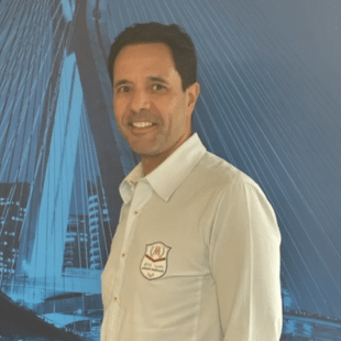 Fernando D’Áscola, Head de Infra & Tech Business da Informa Markets - Futurecom 2026 debate avanço dos satélites na conectividade