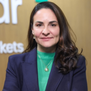 Juliana Vicente, Diretora do Portfólio de Saúde da Informa Markets - HIS 2026 debate tecnologia e inovação na saúde